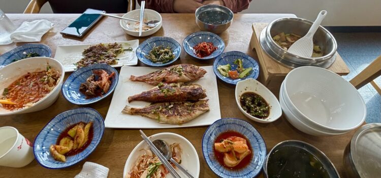 海軍の司令部があった街 トンヨン名物はちみつパン 新鮮な海鮮韓食 – トンヨン旅行③